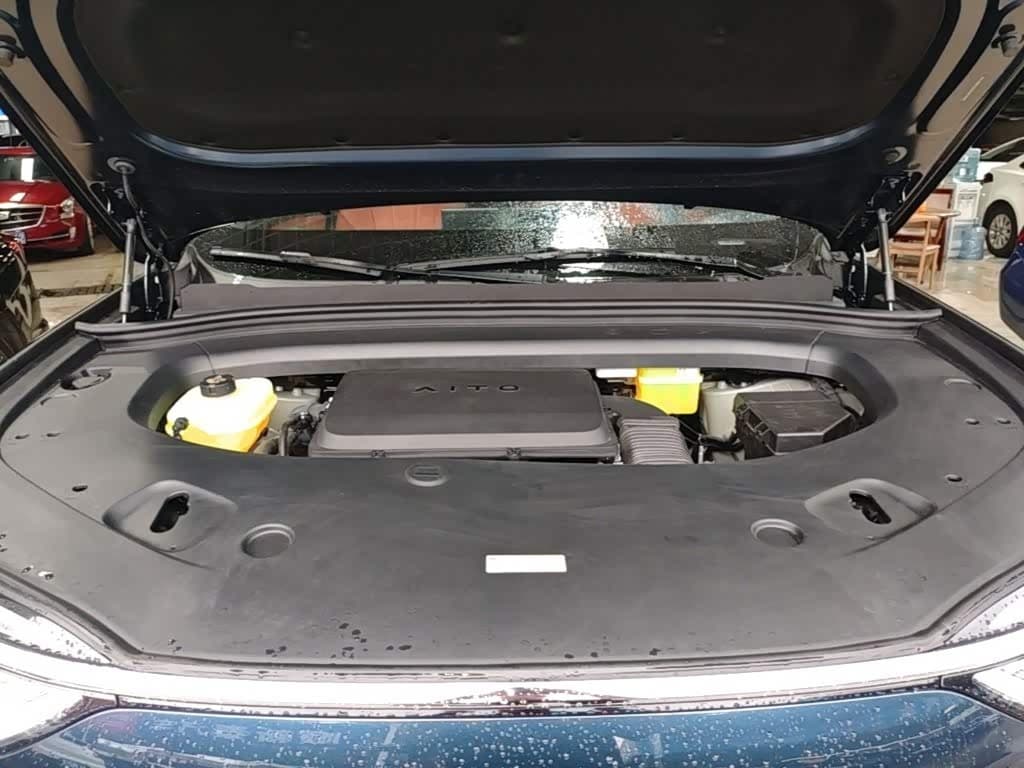 2025 Aito Wenjie AITO M7 Blue, 6,200 km, China export – photo 20