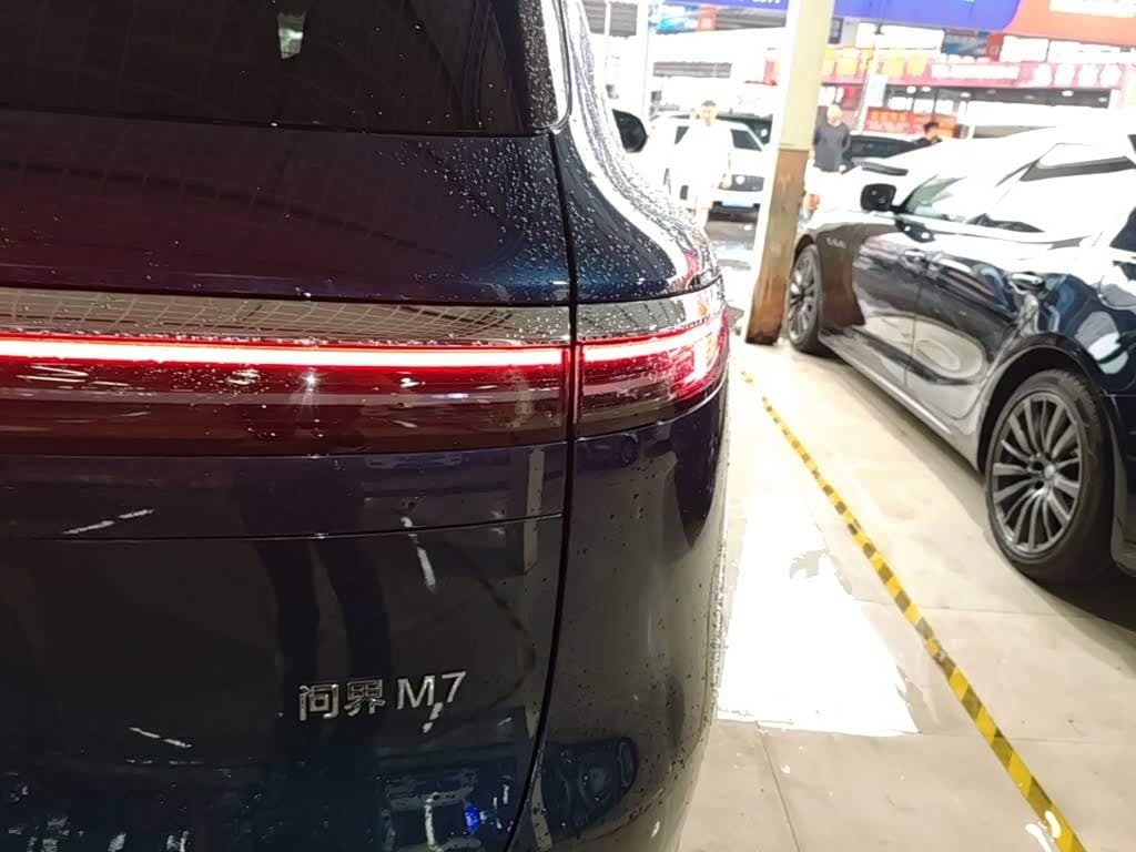 2025 Aito Wenjie AITO M7 Blue, 6,200 km, China export – photo 8