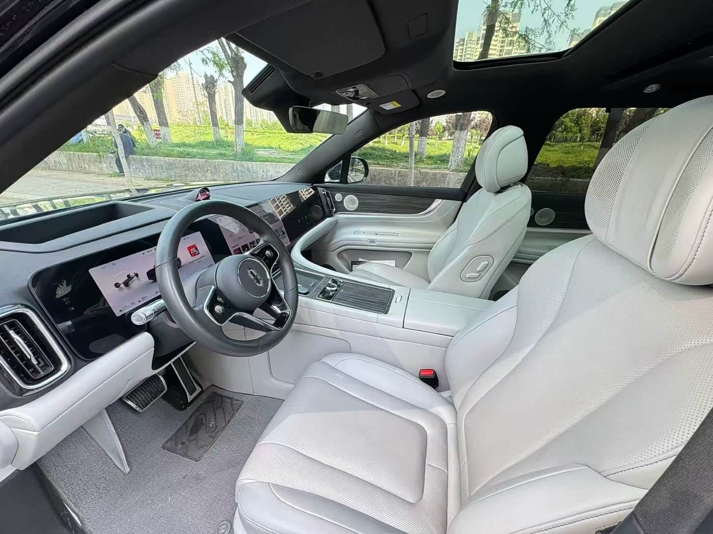 2025 Aito Wenjie AITO M9 Black, 10,000 km, China export – photo 7