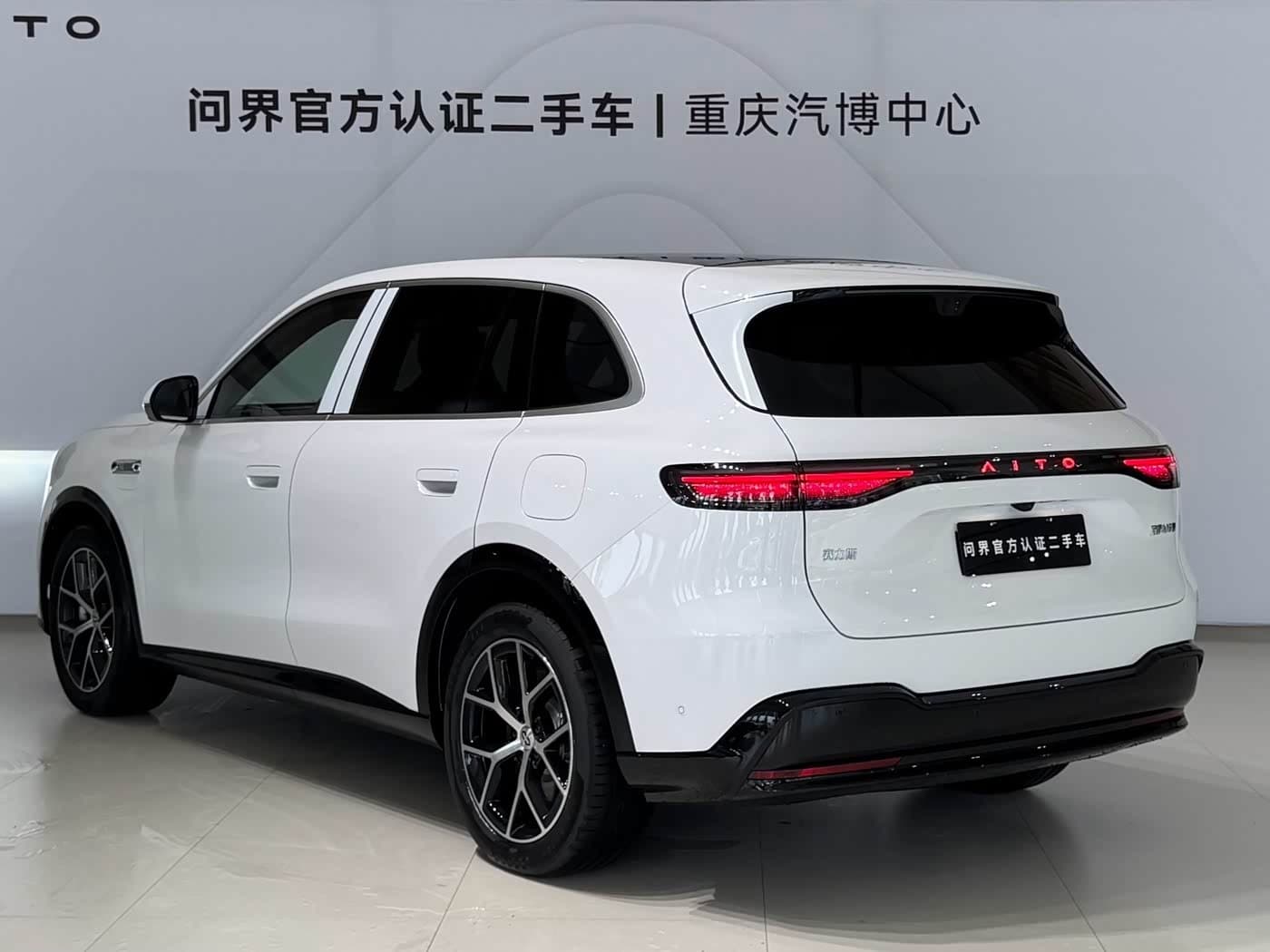 2026 Aito Wenjie AITO M6 White, 10 km, China export – photo 7