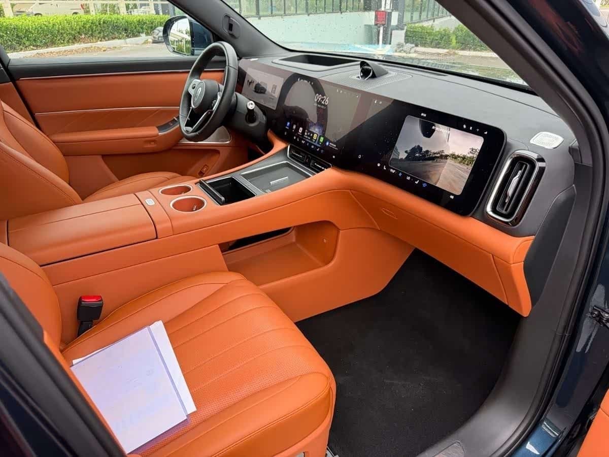 2025 Aito Wenjie AITO M8 Blue, 40,000 km, China export – photo 11