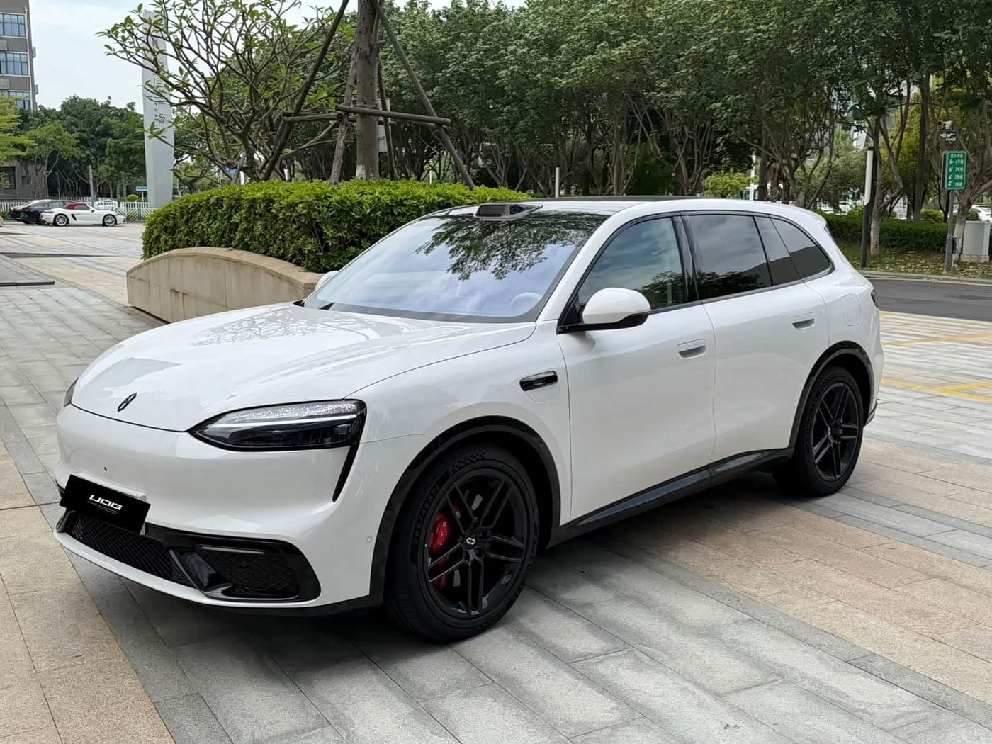 2026 Aito Wenjie AITO M6 White, 500 km, China export – photo 1