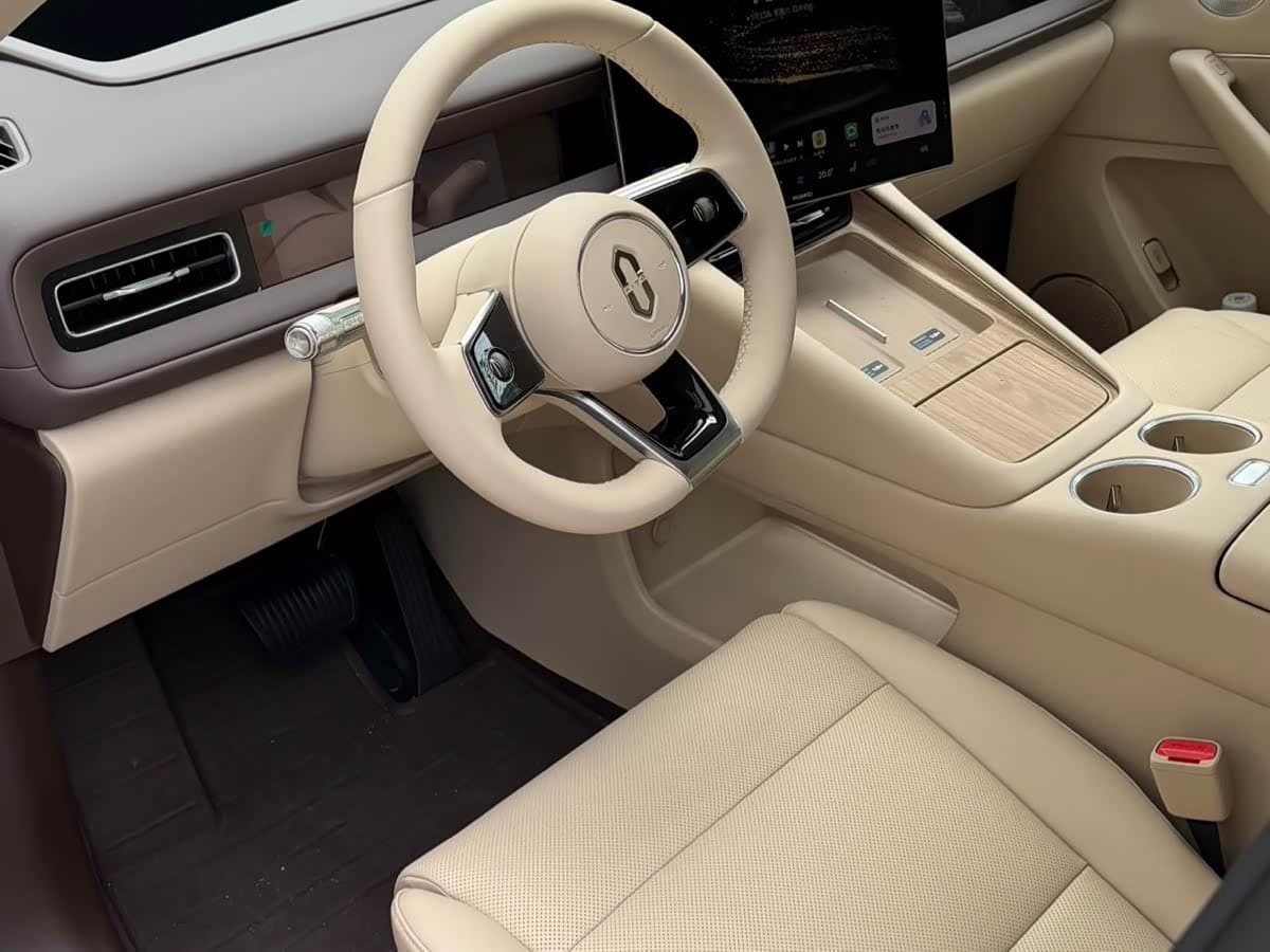 2026 Aito Wenjie AITO M6 White, 500 km, China export – photo 12