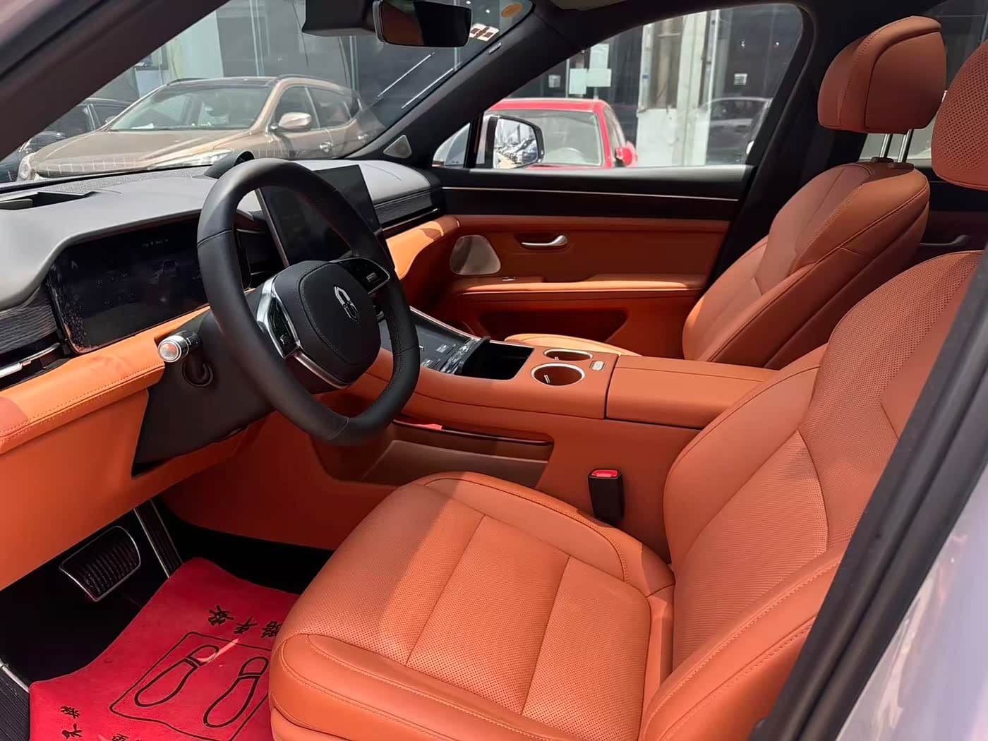 2025 Aito Wenjie AITO M5 رمادي فضي, 5,000 km, China export – photo 5