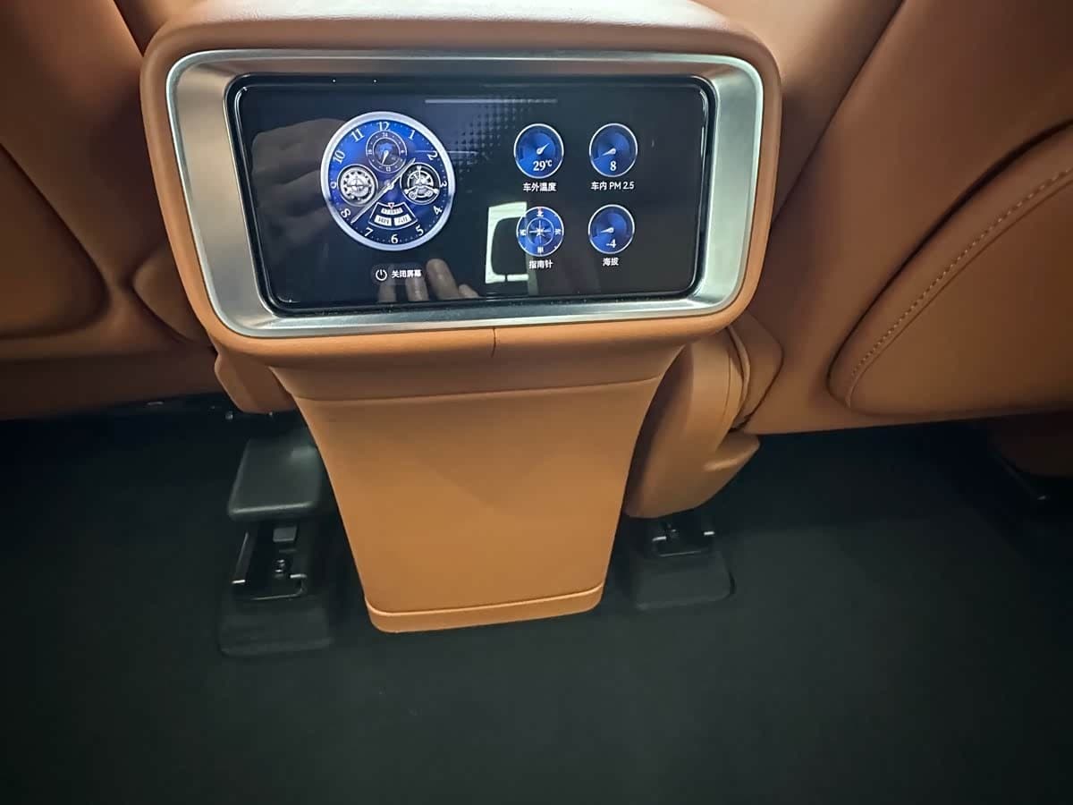 2025 Aito Wenjie AITO M9 Black, 44,000 km, China export – photo 15