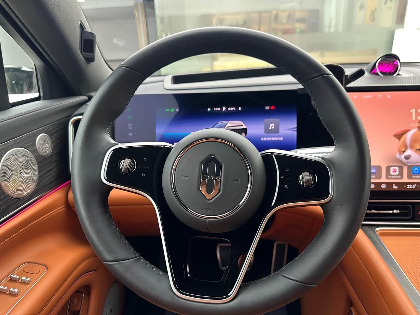 2025 Aito Wenjie AITO M9 Black, 44,000 km, China export – photo 16