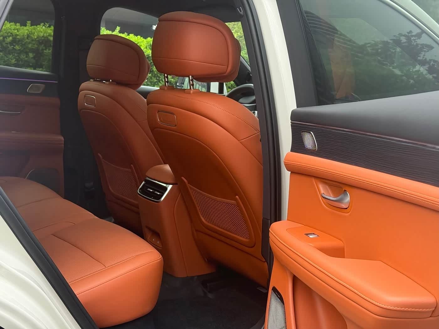 2025 Aito Wenjie AITO M5 White, 10,000 km, China export – photo 18