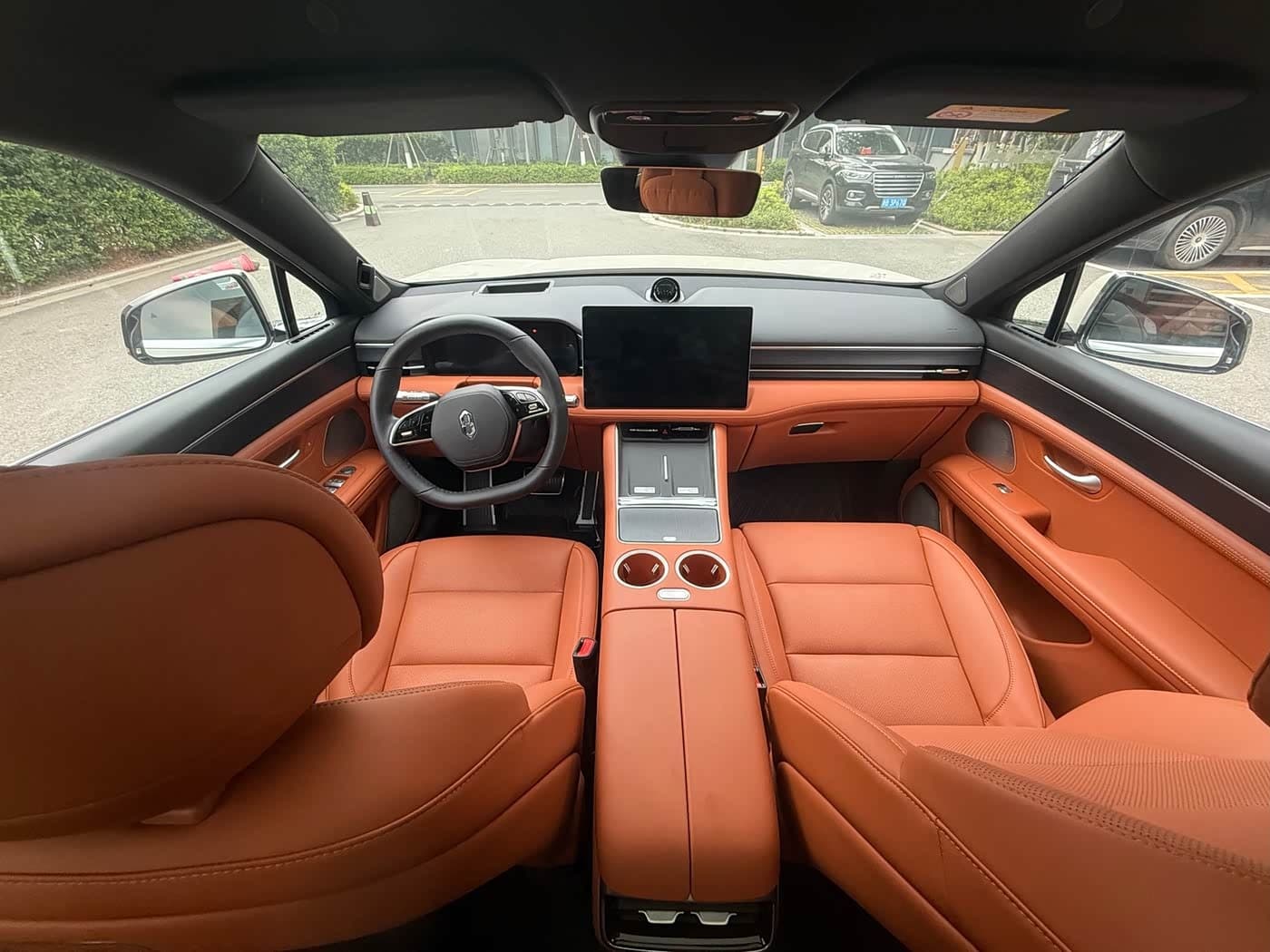 2025 Aito Wenjie AITO M5 White, 10,000 km, China export – photo 9