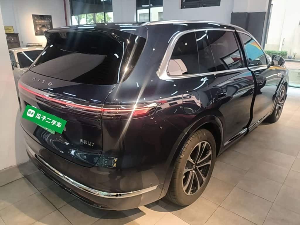 2025 Aito Wenjie AITO M7 Blue, 10,900 km, China export – photo 7
