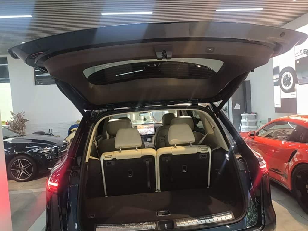 2025 Aito Wenjie AITO M7 Blue, 10,900 km, China export – photo 19