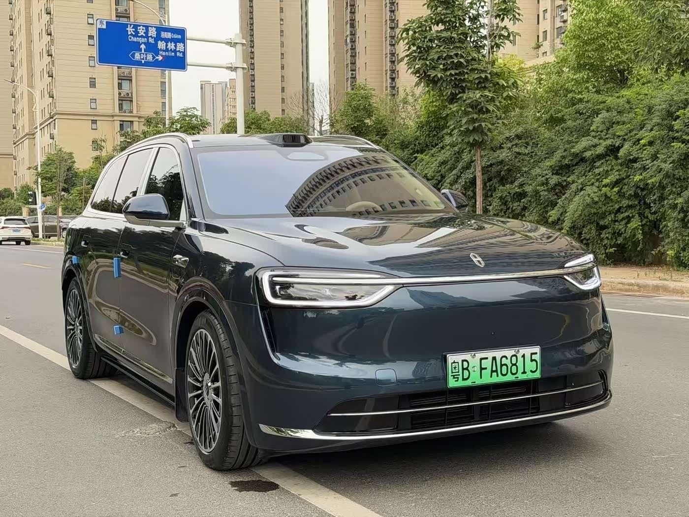 2025 Aito Wenjie AITO M7 Blue, 2,000 km, China export – photo 2