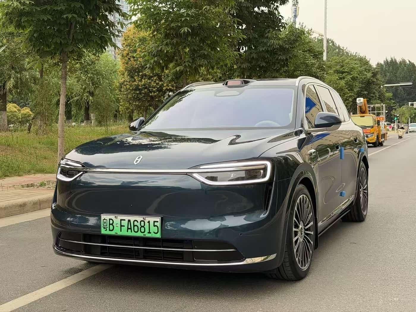 2025 Aito Wenjie AITO M7 Blue, 2,000 km, China export – photo 1