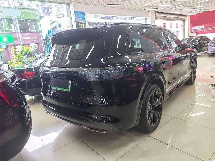 2025 Aito Wenjie AITO M8 Black, 10,000 km, China export – photo 11