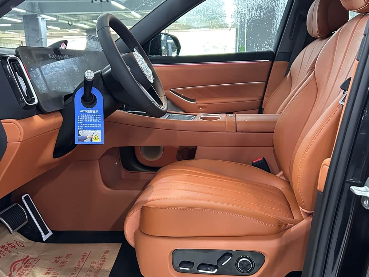 2026 Aito Wenjie AITO M8 Black, 100 km, China export – photo 3