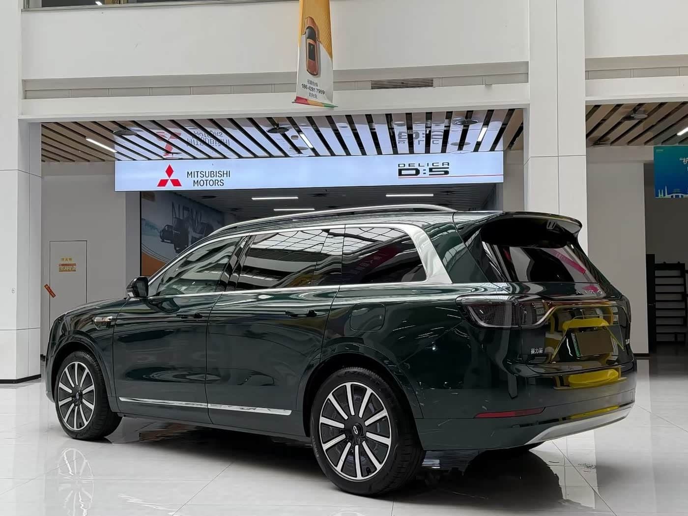 2026 Aito Wenjie AITO M9 Green, 12,000 km, China export – photo 4