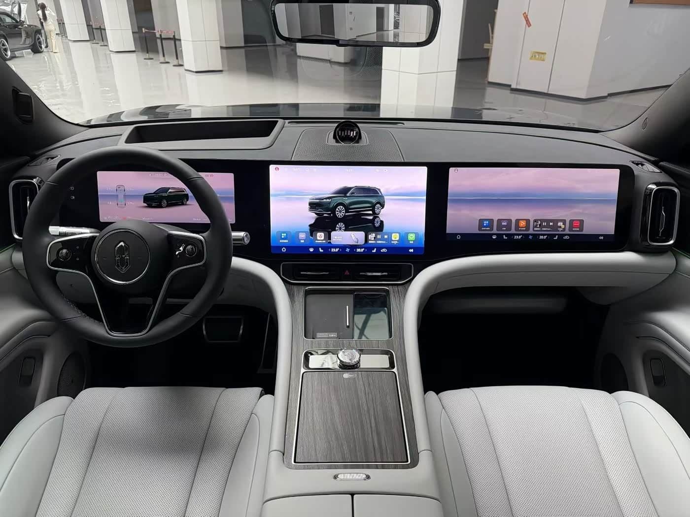 2026 Aito Wenjie AITO M9 Green, 12,000 km, China export – photo 7