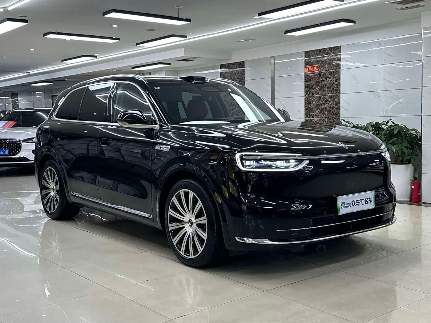 2025 Aito Wenjie AITO M7 Black, 3,700 km, China export – photo 3