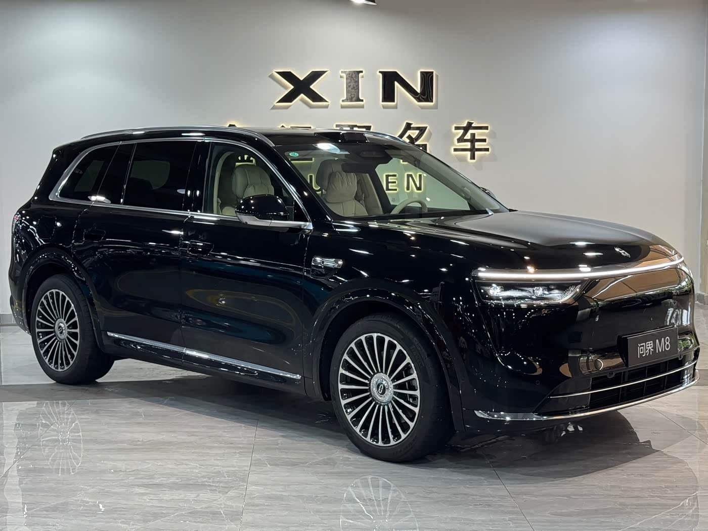 2026 Aito Wenjie AITO M8 Black, 100 km, China export – photo 3
