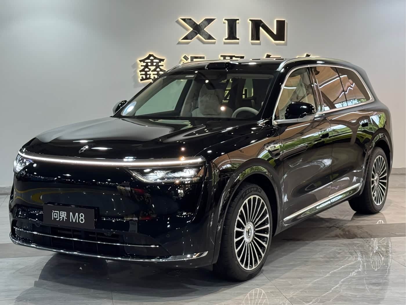 2026 Aito Wenjie AITO M8 Black, 100 km, China export – photo 1