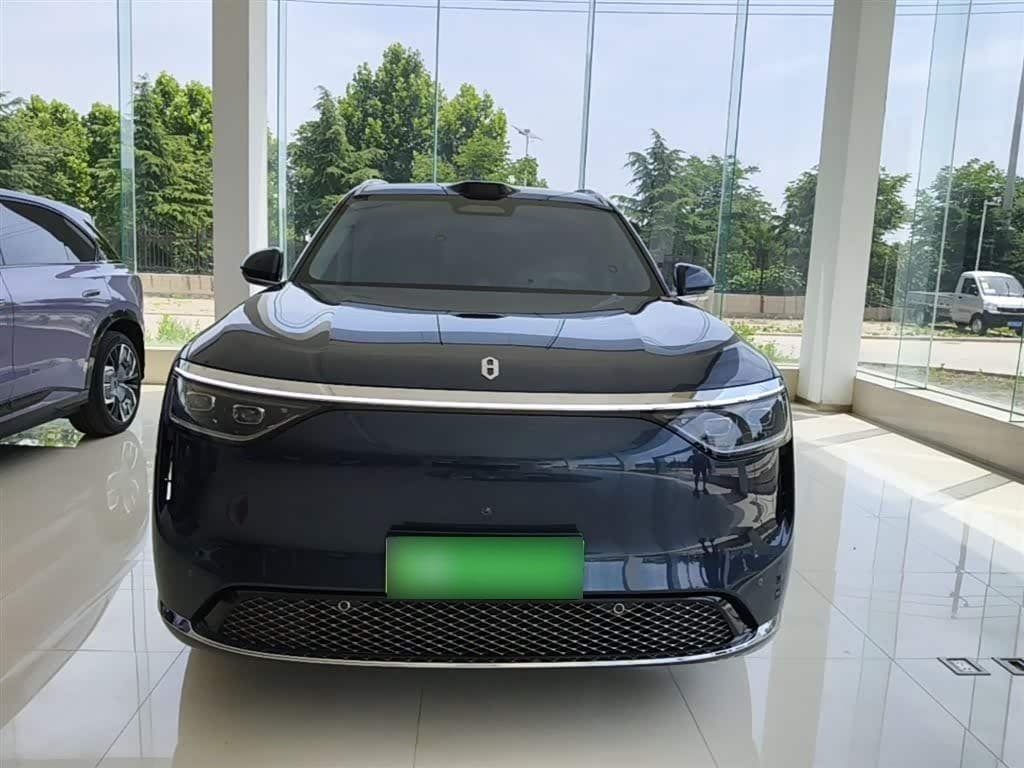 2025 Aito Wenjie AITO M8 Blue, 5,300 km, China export – photo 3