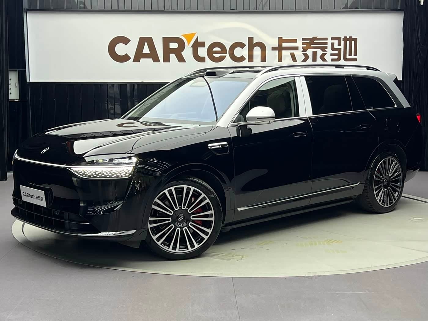 2025 Aito Wenjie AITO M9 Black, 7,000 km, China export – photo 1