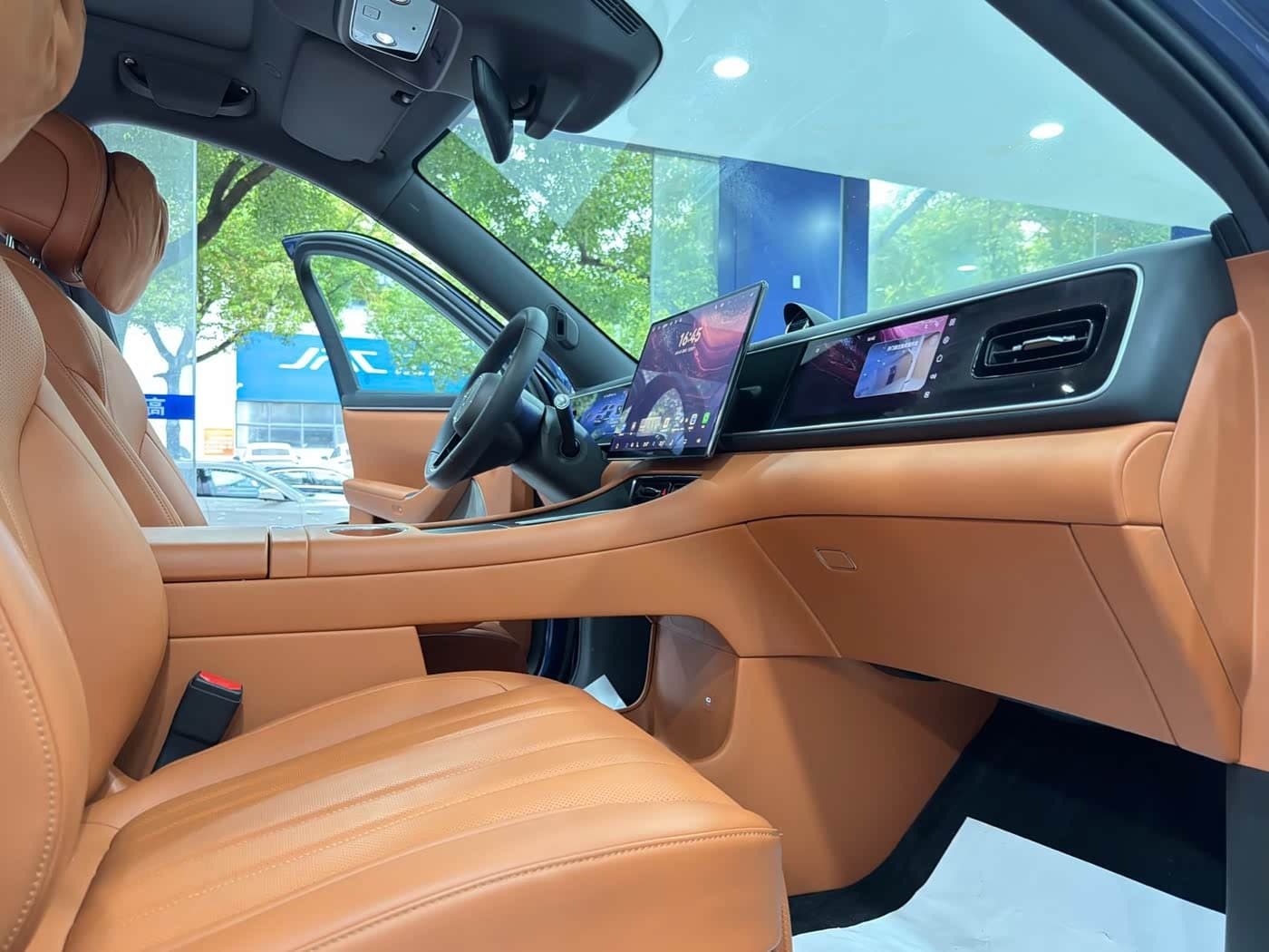2025 Aito Wenjie AITO M7 Blue, 20,000 km, China export – photo 12