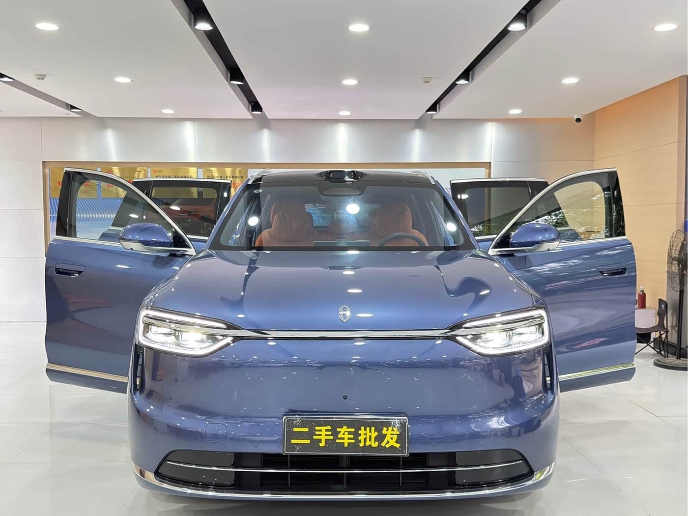2025 Aito Wenjie AITO M7 Blue, 20,000 km, China export – photo 16