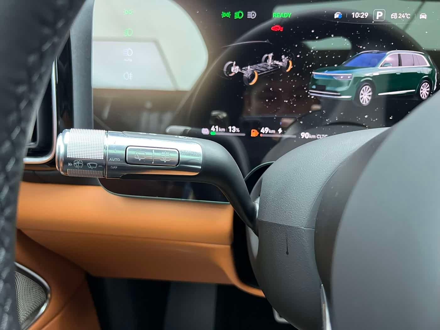 2025 Aito Wenjie AITO M8 Green, 9,600 km, China export – photo 12