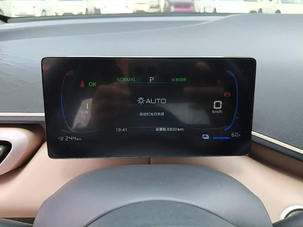 2024 BYD Seagull White, 8,800 km, China export – photo 12