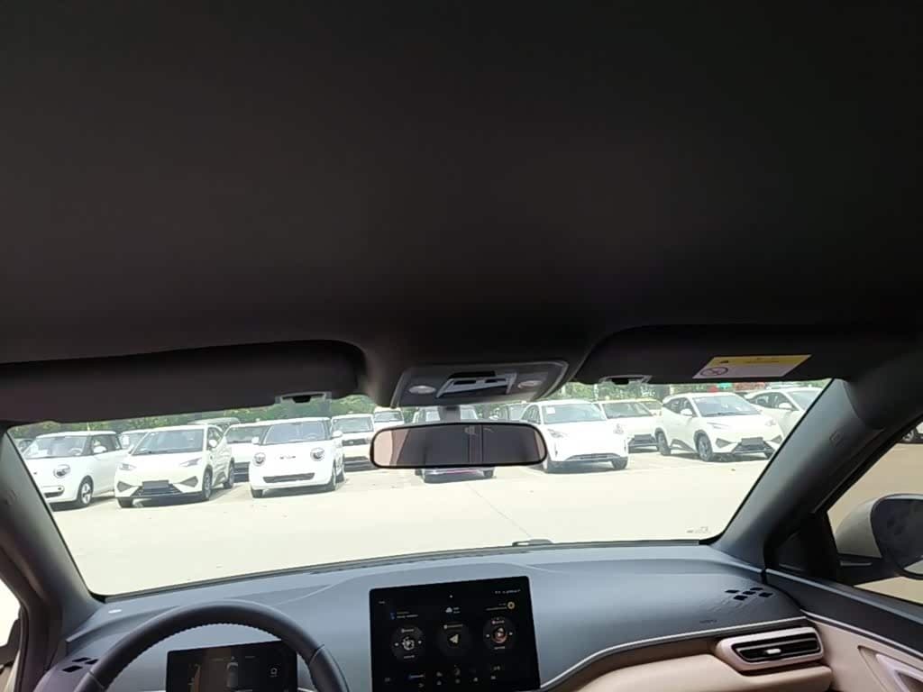 2024 BYD Seagull White, 8,800 km, China export – photo 18