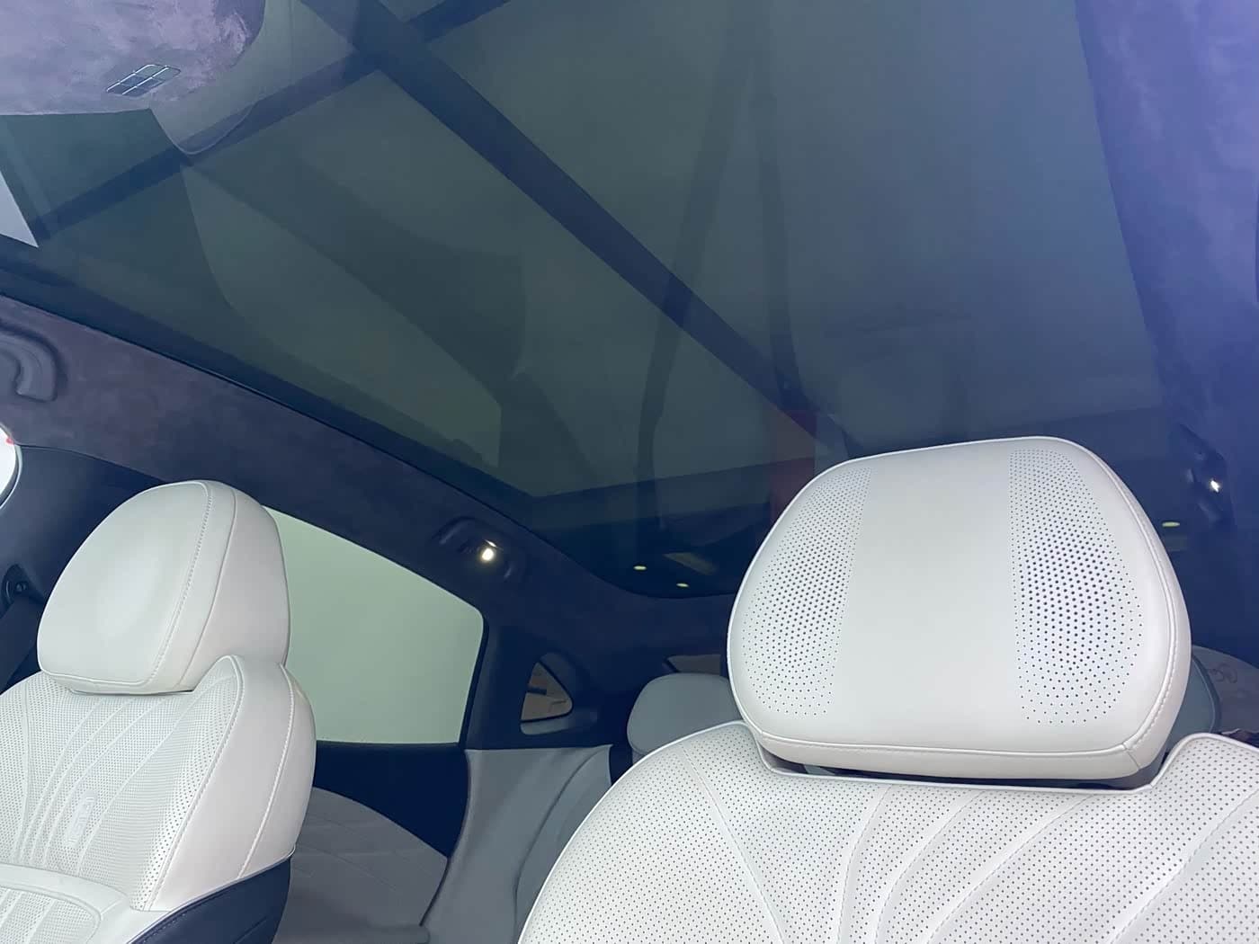 2024 Geely Galaxy Galaxy E8 Gris Argenté, 35,000 km, China export – photo 16