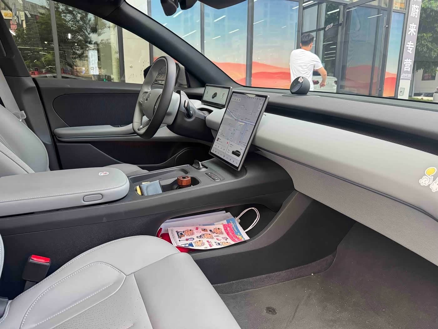 2024 NIO ET5T Silbergrau, 25,800 km, China export – photo 4