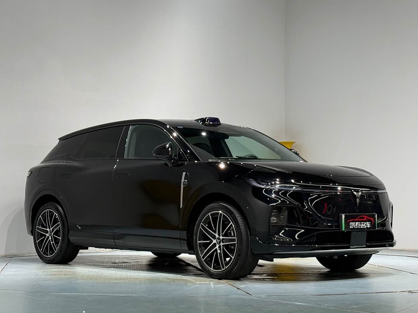 2025 Voyah Auto Voyah Zhiyin Black, 6,000 km, China export – photo 4