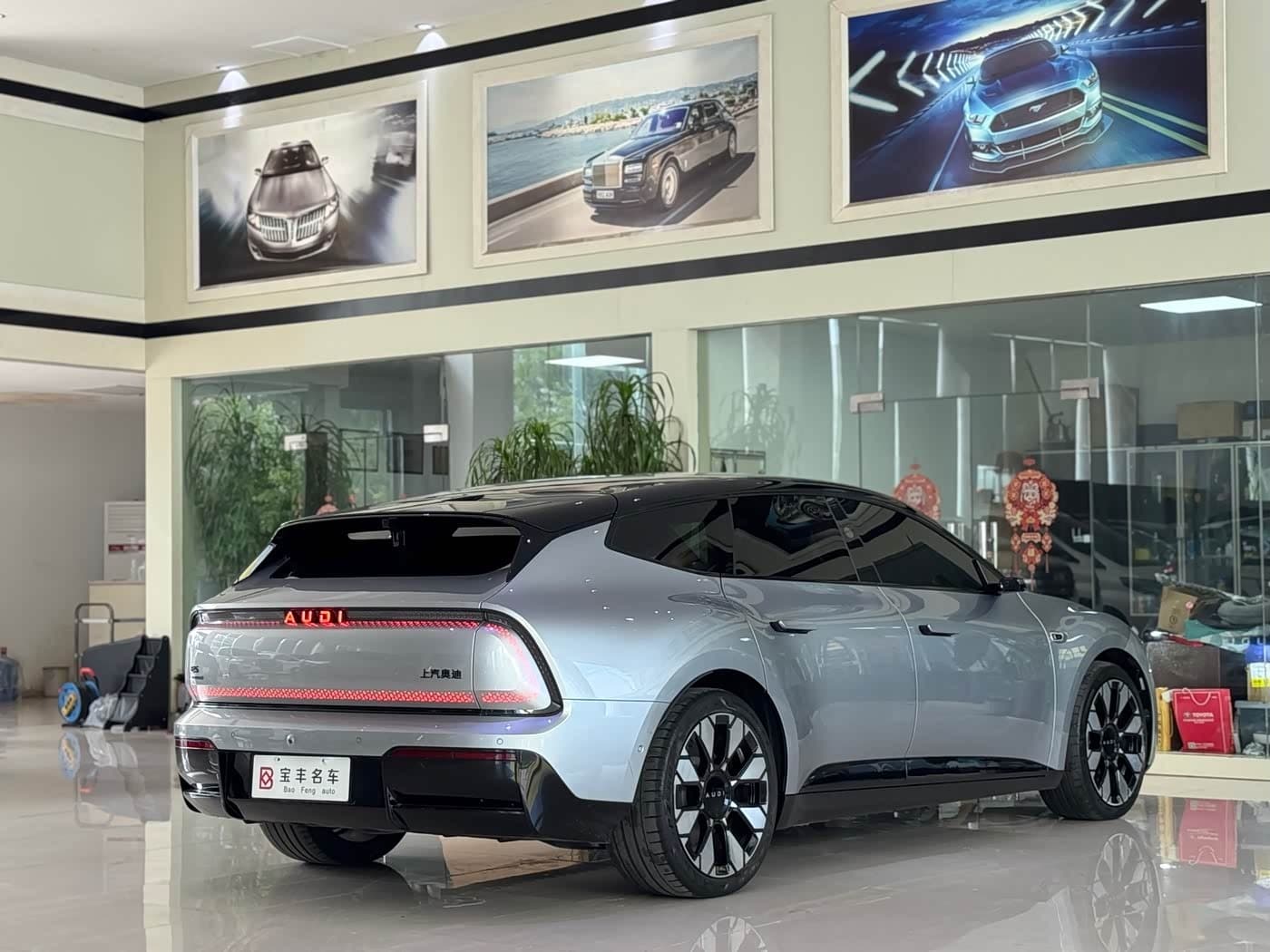 2025 Audi E5 Sportback Gris Plata, 21,000 km, China export – photo 16