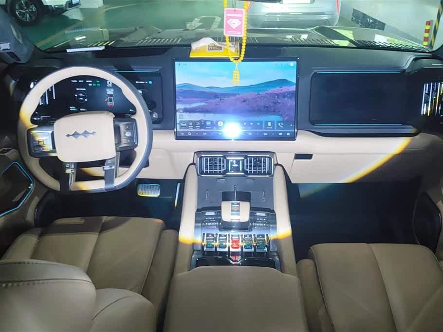 2024 Fang Cheng Bao Leopard 8 Gris Plata, 48,800 km, China export – photo 12