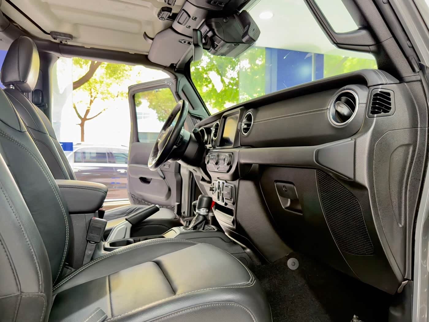 2021 Jeep Wrangler 4xe Zilvergrijs, 80,000 km, China export – photo 12