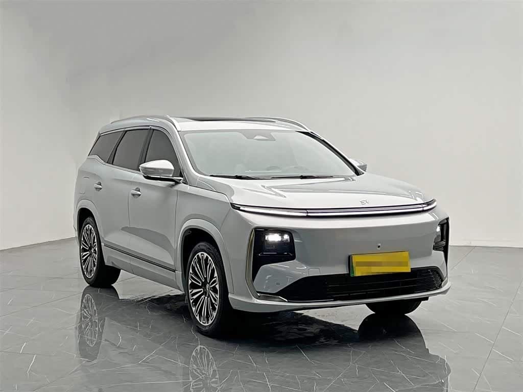 2025 Jetour Shanhai L9 Silbergrau, 9,500 km, China export – photo 8