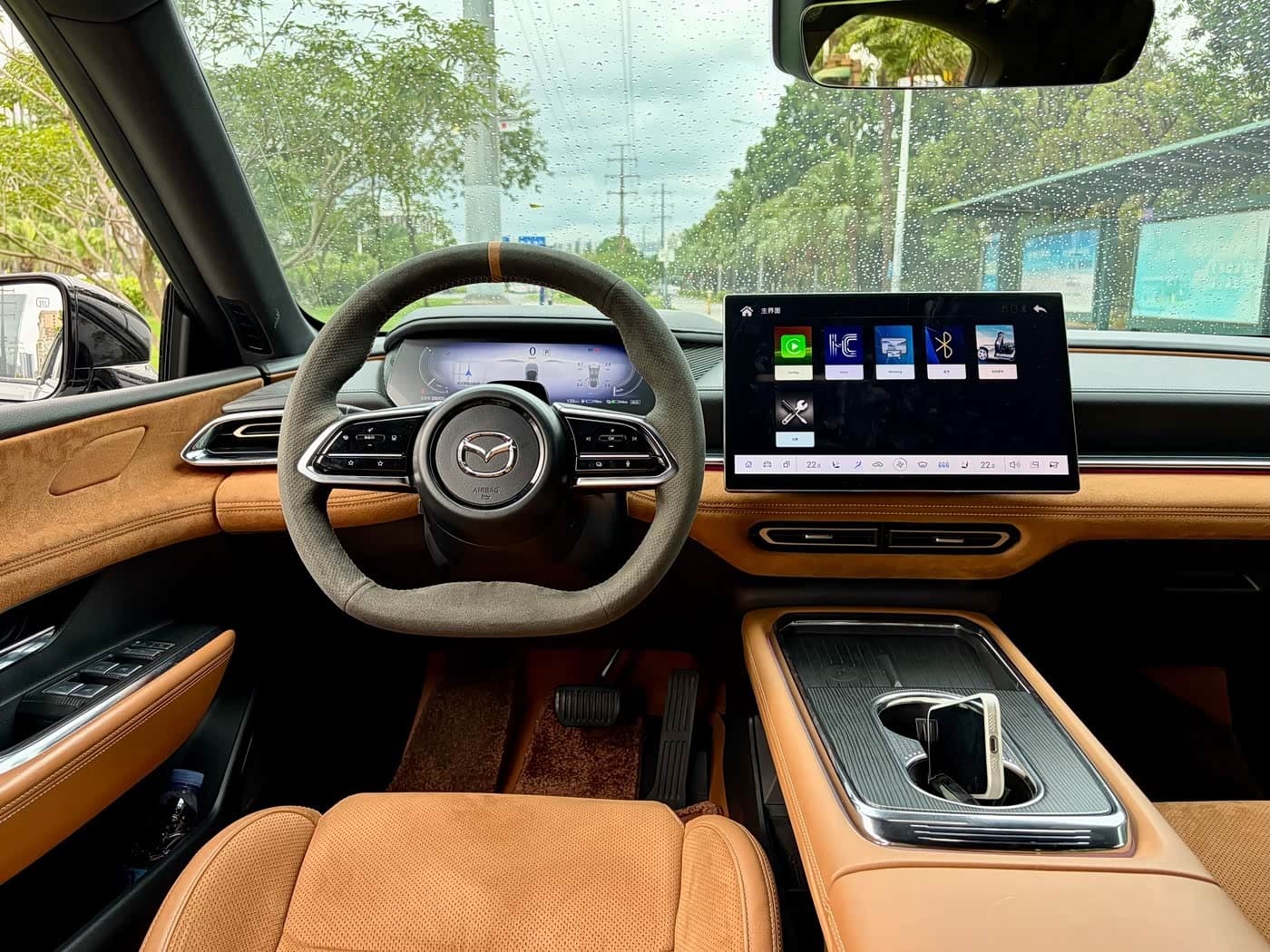 2024 Mazda EZ-6 Silbergrau, 29,000 km, China export – photo 13