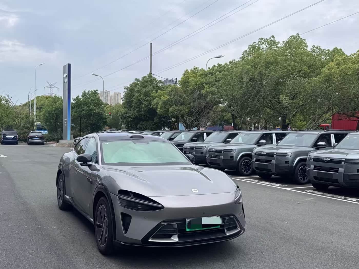 2025 Xiaomi Auto Xiaomi YU7 رمادي فضي, 5,000 km, China export – photo 4