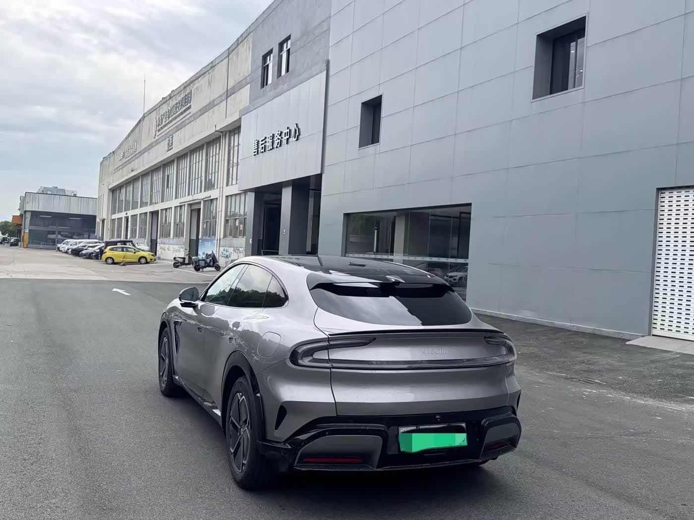 2025 Xiaomi Auto Xiaomi YU7 رمادي فضي, 5,000 km, China export – photo 20