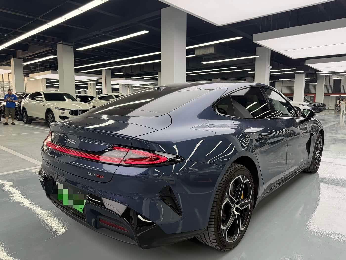 2024 Xiaomi Auto Xiaomi SU7 Red, 20,000 km, China export – photo 13
