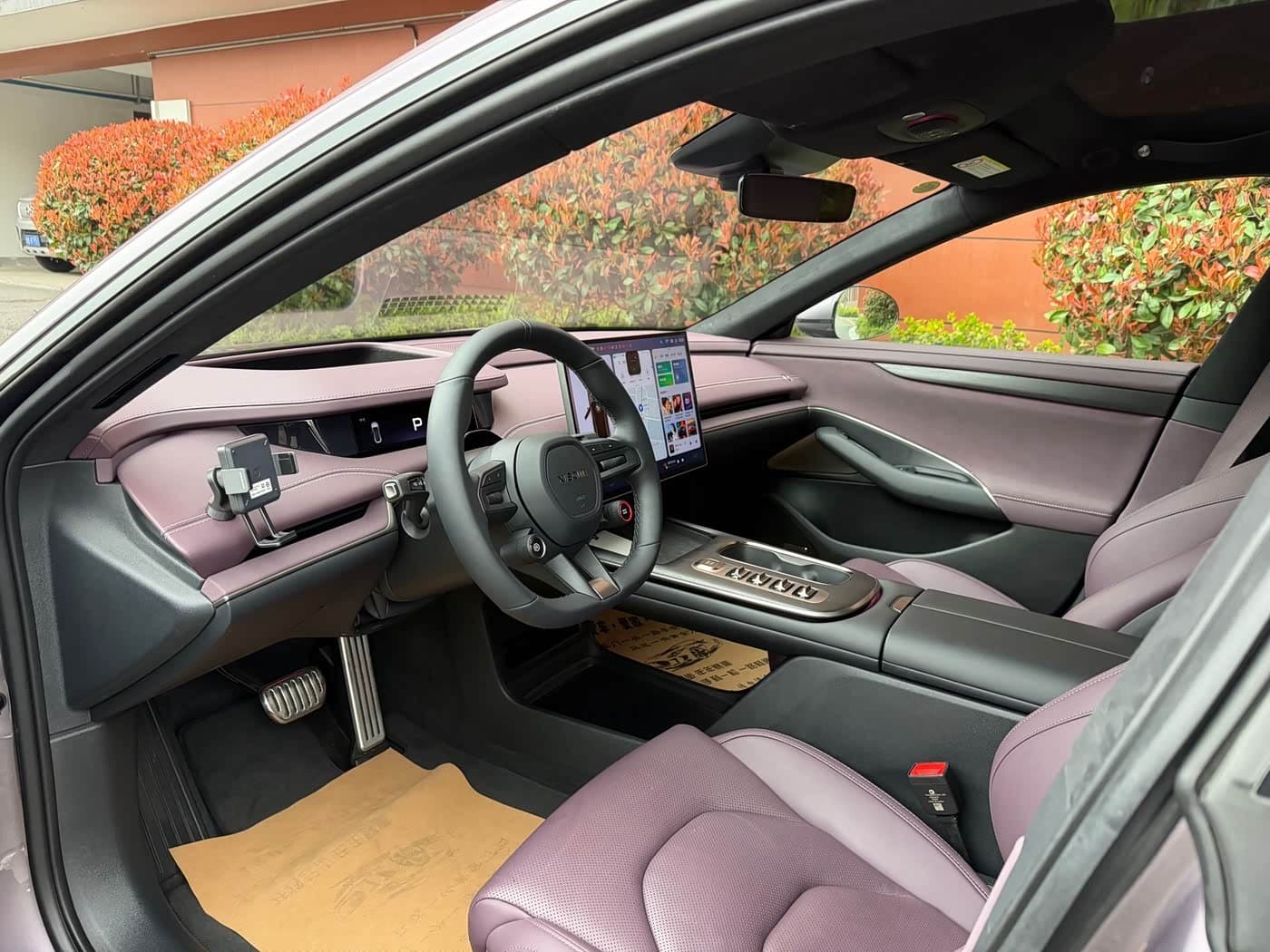 2024 Xiaomi Auto Xiaomi SU7 Red, 15,000 km, China export – photo 10