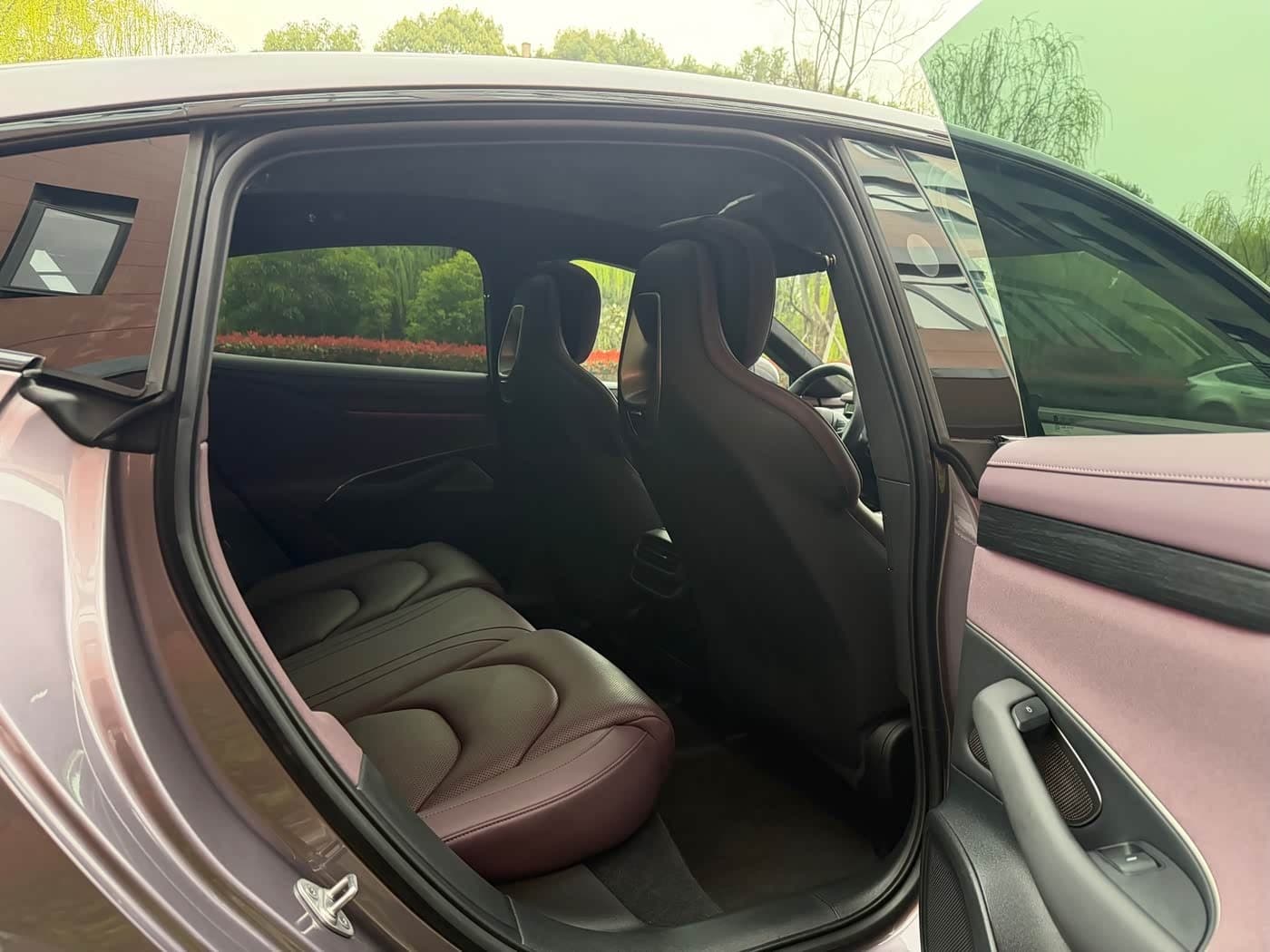 2024 Xiaomi Auto Xiaomi SU7 Red, 15,000 km, China export – photo 17