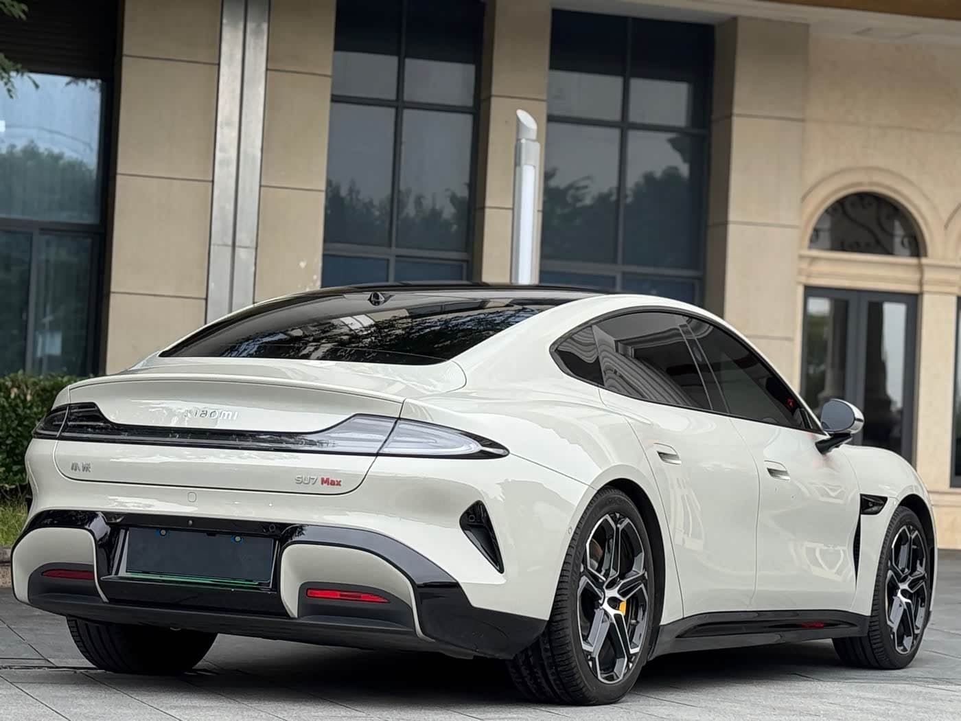 2024 Xiaomi Auto Xiaomi SU7 Silbergrau, 18,000 km, China export – photo 8