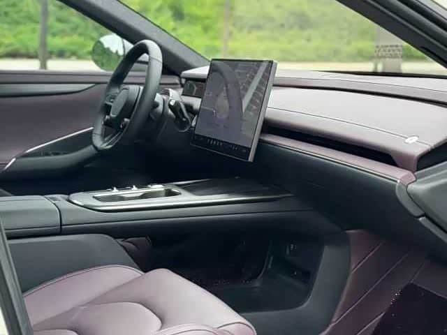 2024 Xiaomi Auto Xiaomi SU7 Gris Plata, 11,000 km, China export – photo 5
