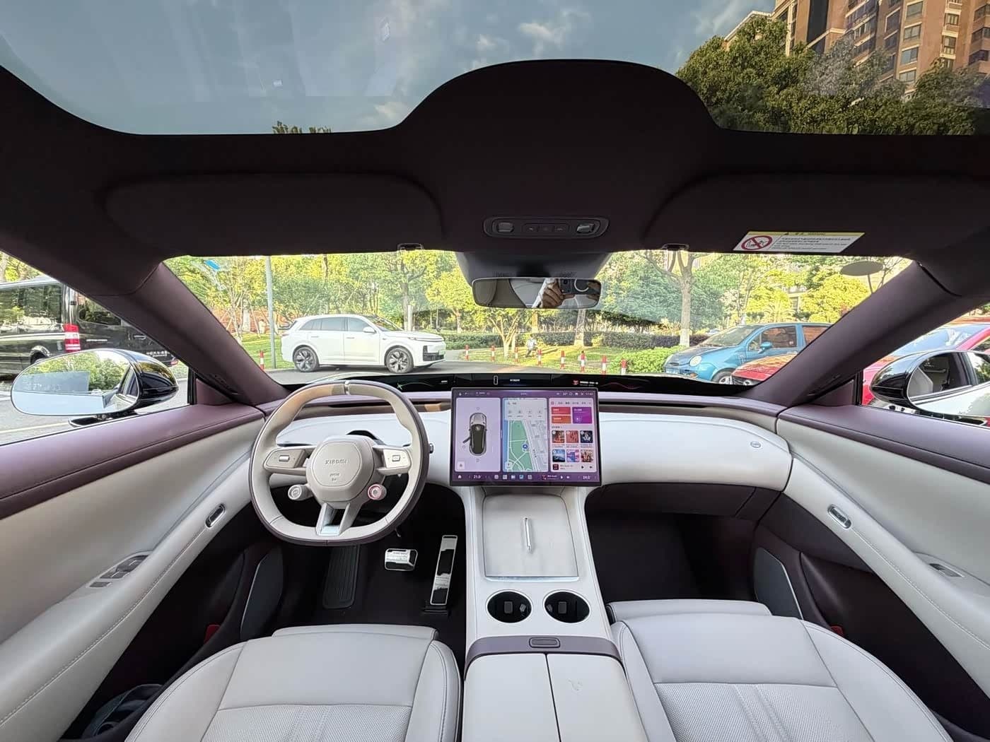 2025 Xiaomi Auto Xiaomi YU7 Silbergrau, 10,000 km, China export – photo 6