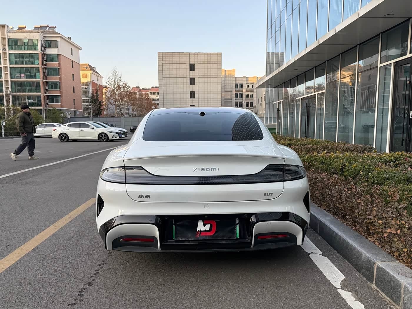 2024 Xiaomi Auto Xiaomi SU7 White, 30,000 km, China export – photo 8