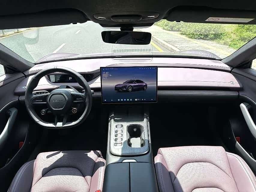 2024 Xiaomi Auto Xiaomi SU7 Red, 14,000 km, China export – photo 5