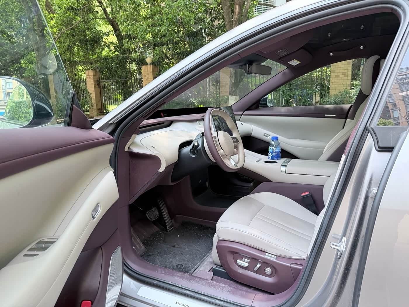 2025 Xiaomi Auto Xiaomi YU7 Gris Plata, 20,000 km, China export – photo 4