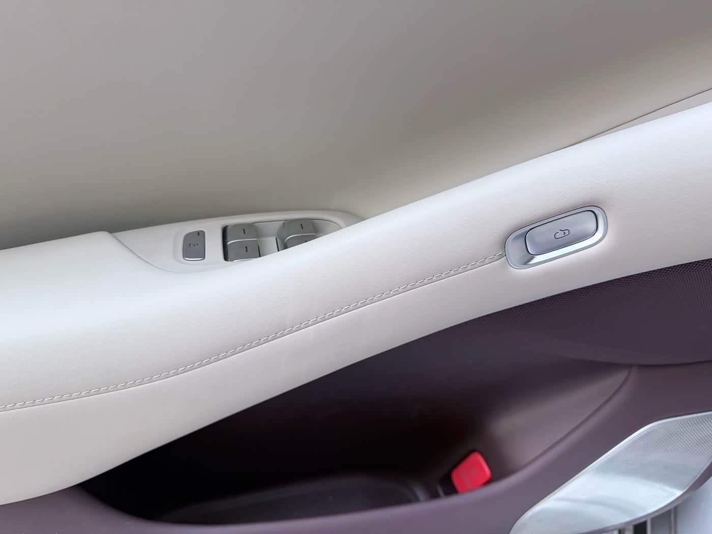 2025 Xiaomi Auto Xiaomi YU7 Gris Plata, 20,000 km, China export – photo 11